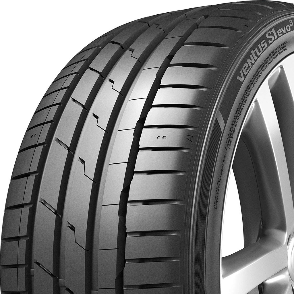 225/55R19XL 103Y Ultra High Performance Tire F67863
