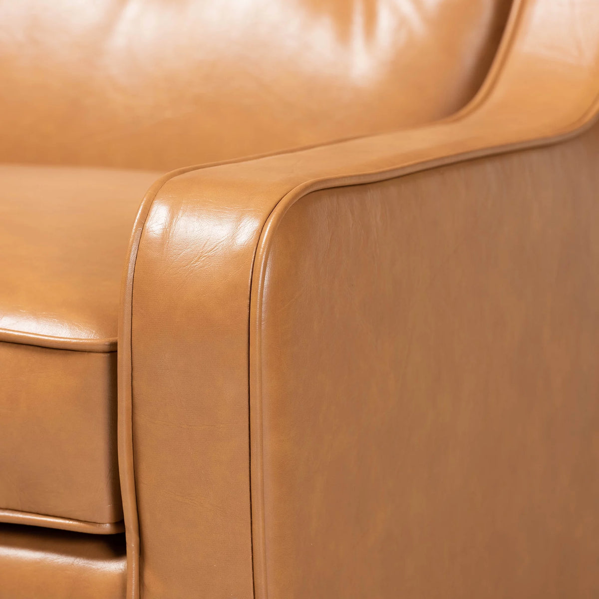 Tan Lounge Chair Y7366