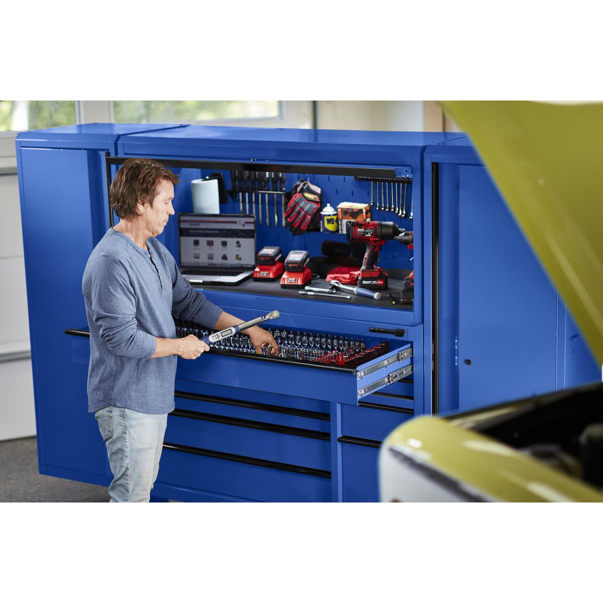 56 in. x 22 in. Blue Work Center Hutch C980