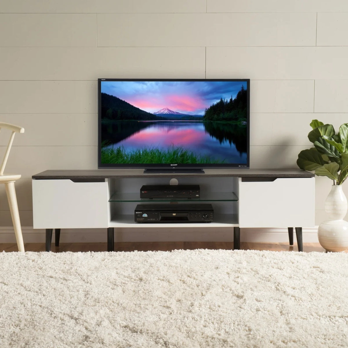 Mid Century Design TV Stand H701167