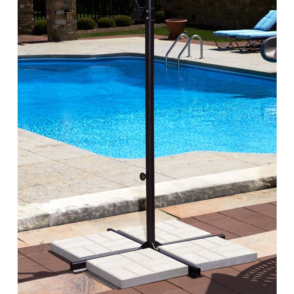 10-Foot Octagonal Cantilever Umbrella I792314