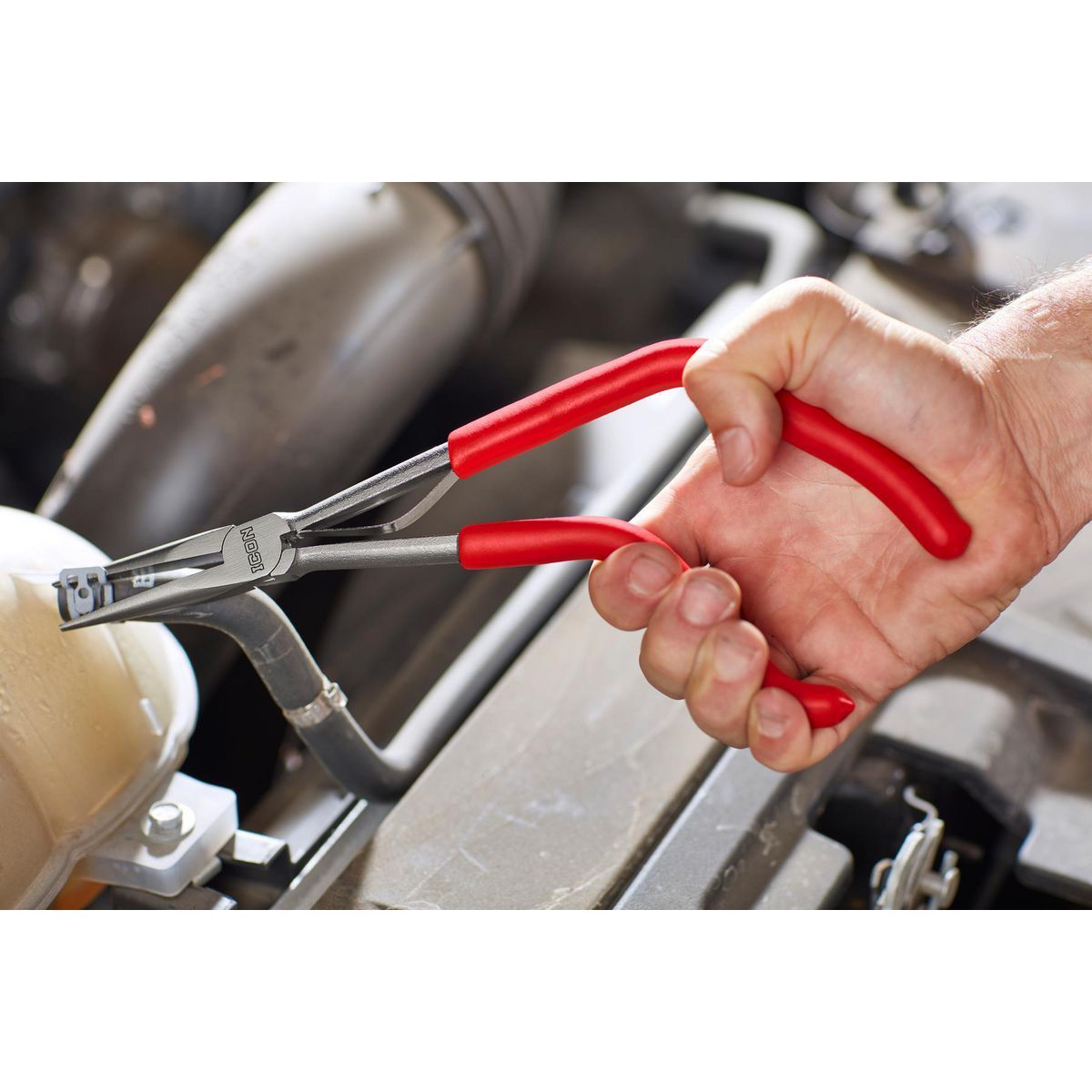 11 in. Needle Nose Pliers P648