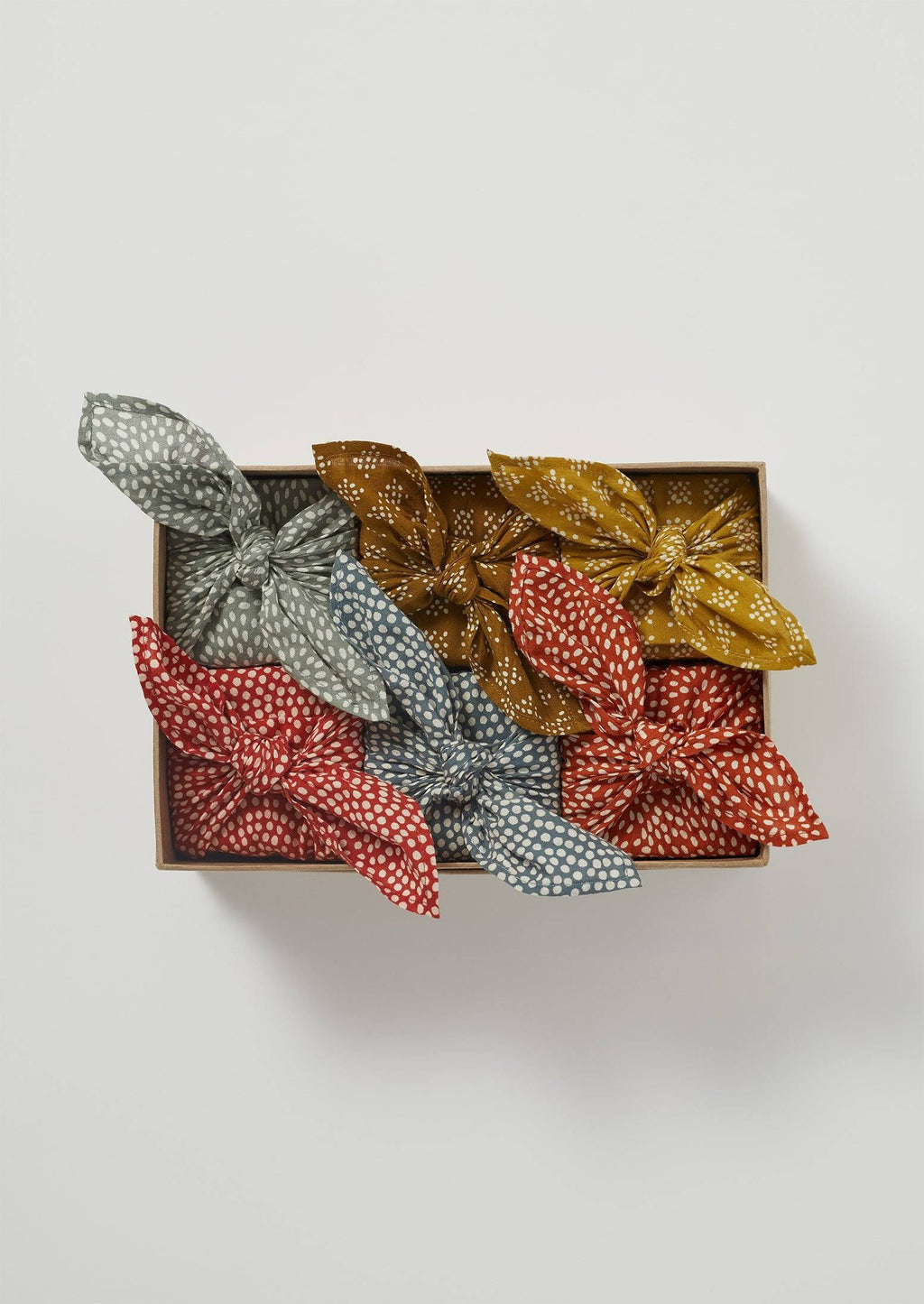 Multi Table Gifts C32028