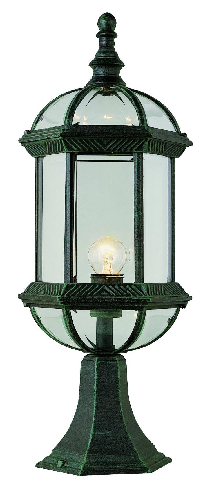 1 Light Post Lantern in Black A899