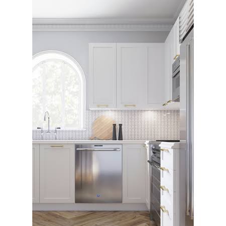 Stock Sink Base Cabinet in Shaker White N355813