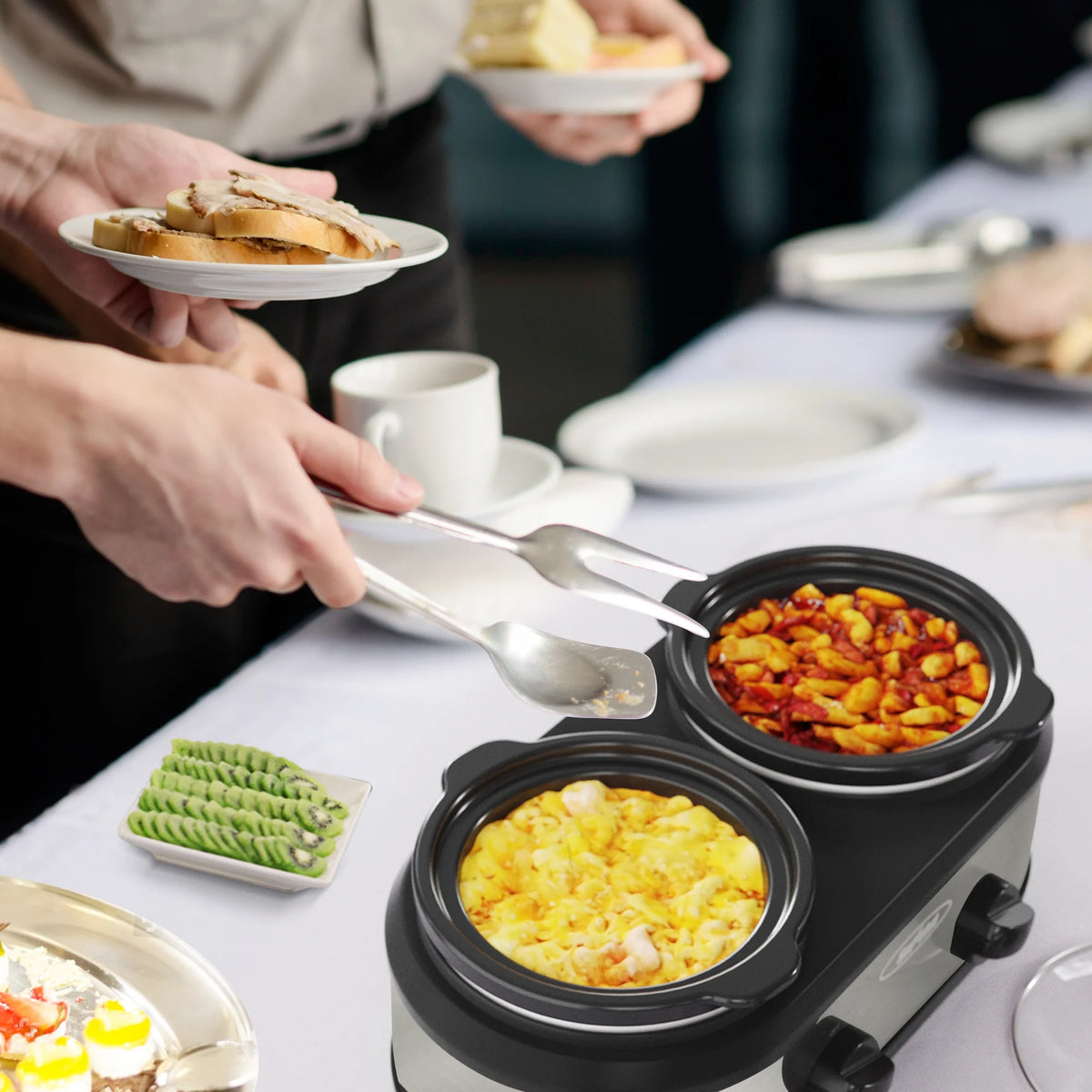 Dual Pot Slow Cooker with Ceramic Pot R98955