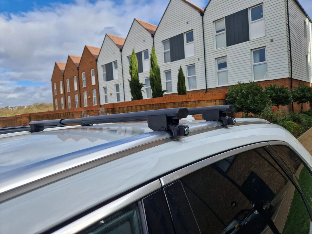 Silver Telescopic Roof Racks Cross Bars Luggage Carrier Set I5032