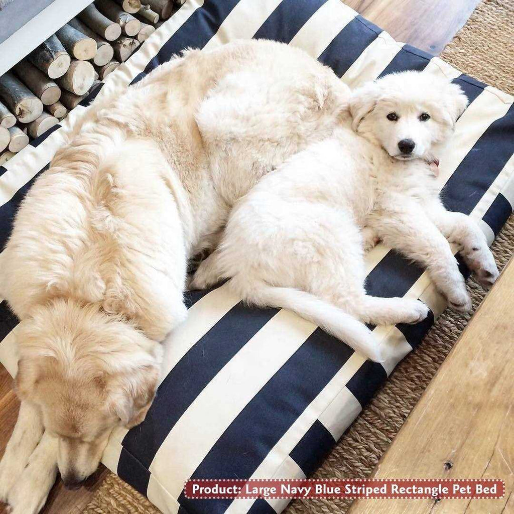 Vertical Stripe Dog Bed S590639