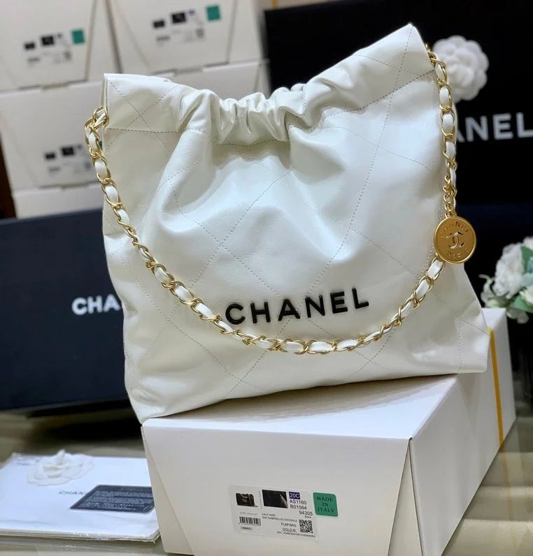 White Handbag C40010