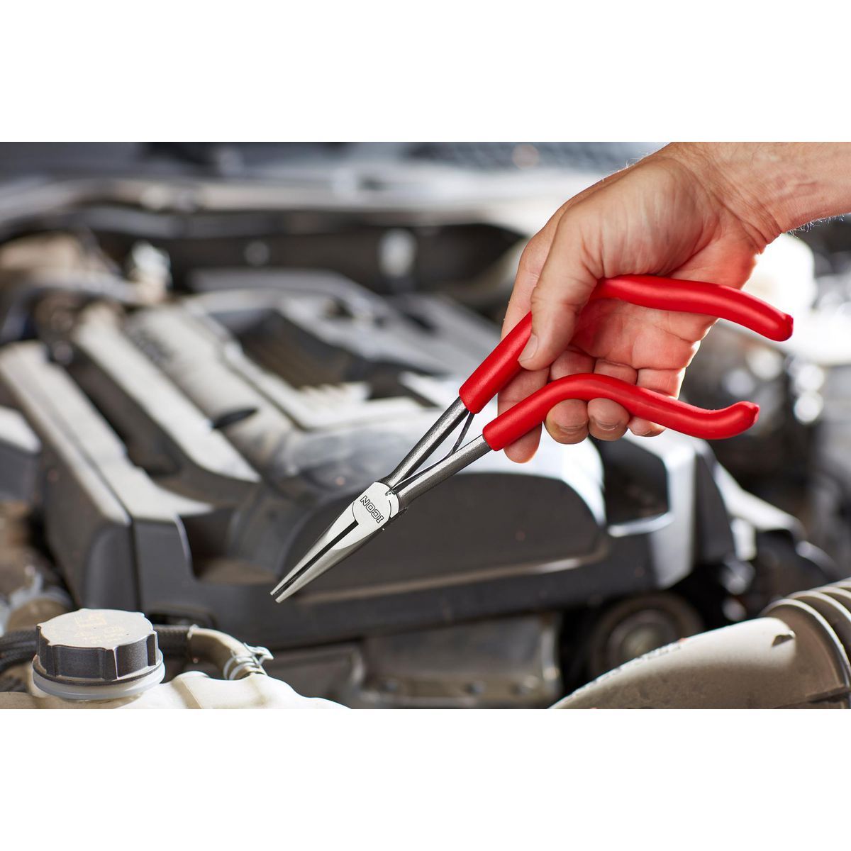 11 in. Needle Nose Pliers P648