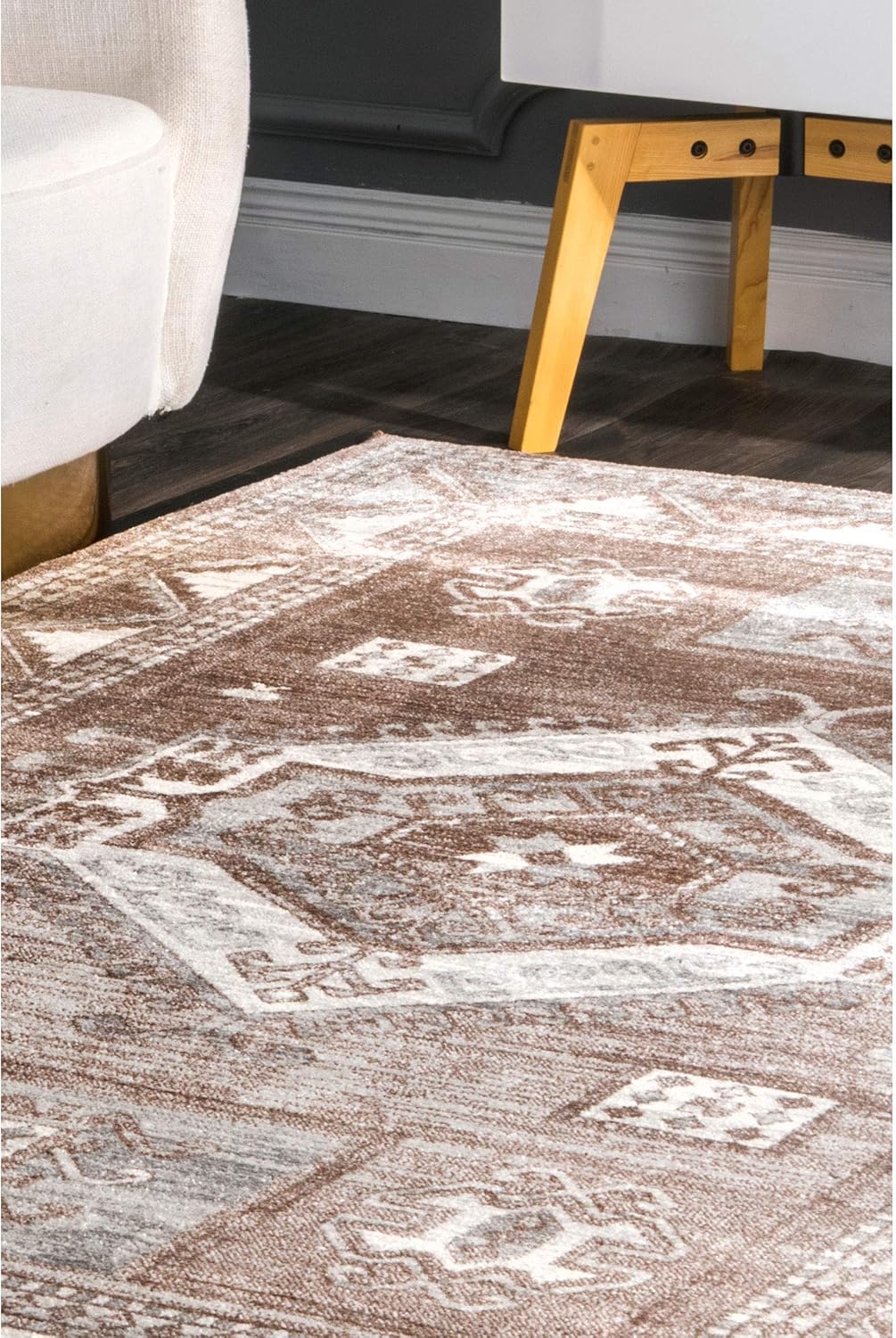 Brown Tribal Area Rug G36517