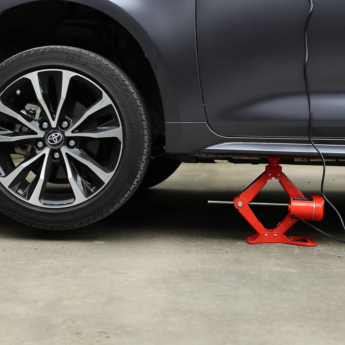 Electric Car Jack 3 Ton 12 V Scissor Jack Pack of 2 D72375