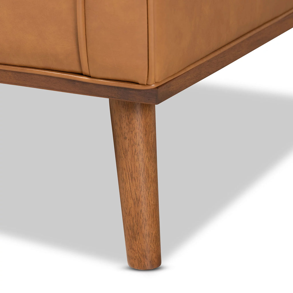 Tan Lounge Chair Y7366