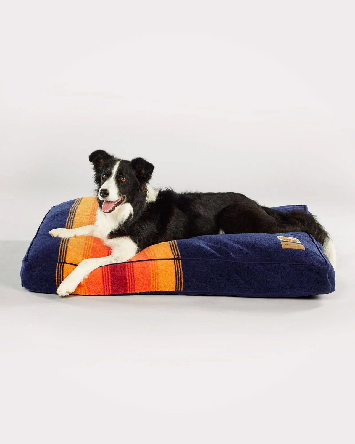 Pendleton Pet Bed Yosemite (Medium) Z528