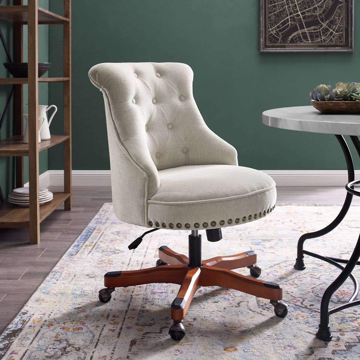 Off-White Swivel Manager's Chair with Adjustable Height F3694