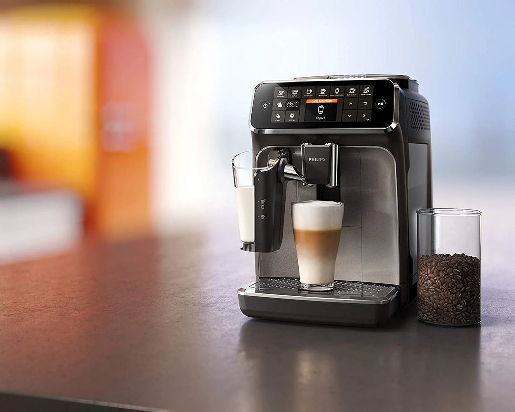 Fully Automatic Espresso Machine with LatteGo, Silver U165230