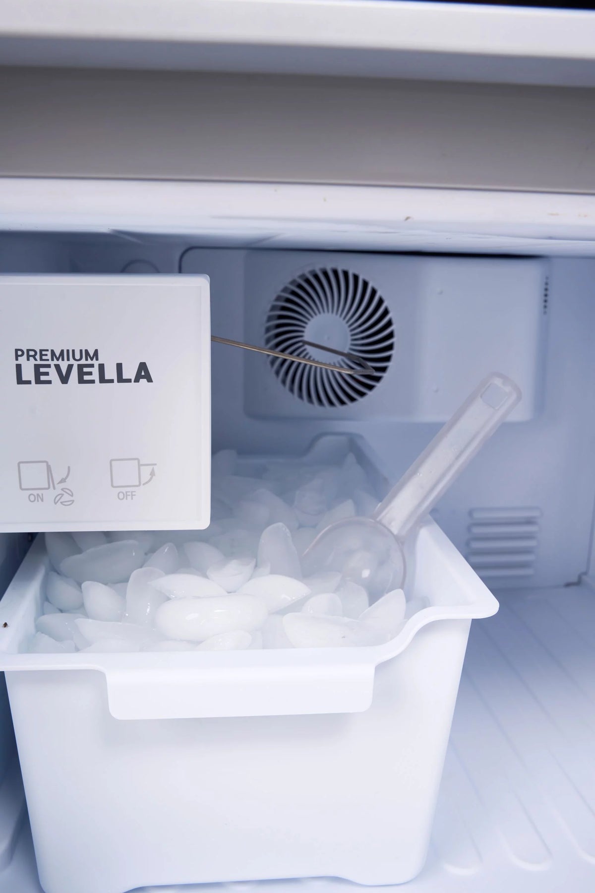 9.0 cu. ft Single Door Commercial Refrigerator Beverage Cooler in Silver V4629
