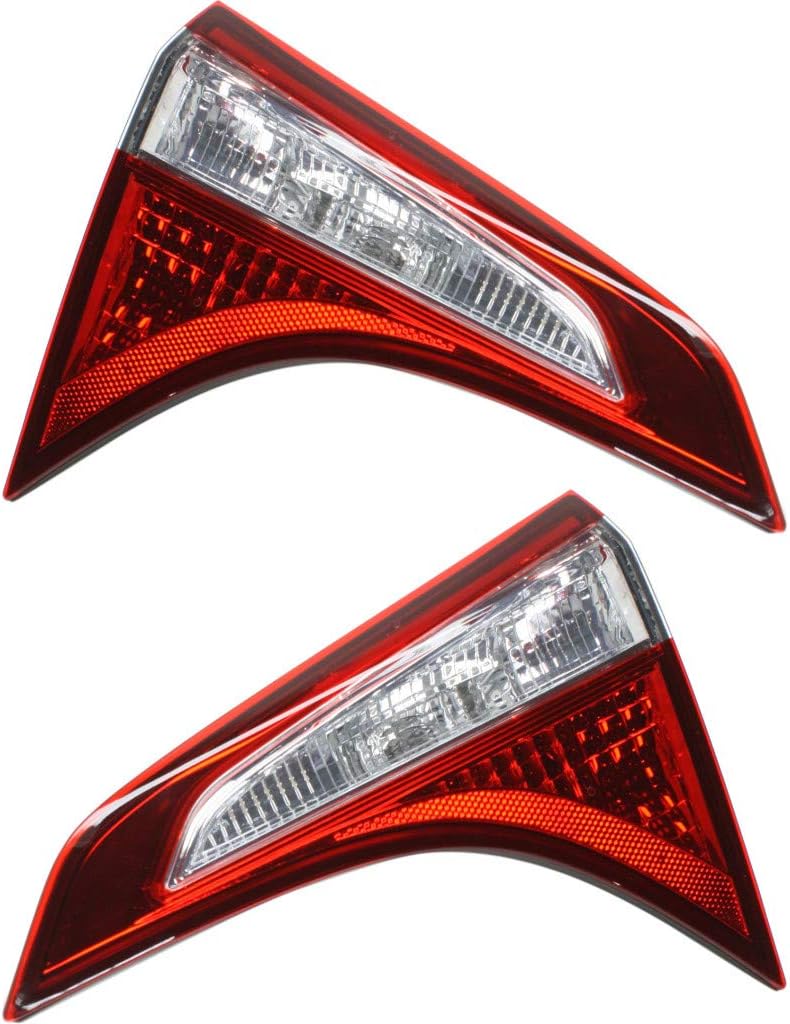 Pair Driver and Passenger Side Rear Inner Tail Light with Bulbs E187885