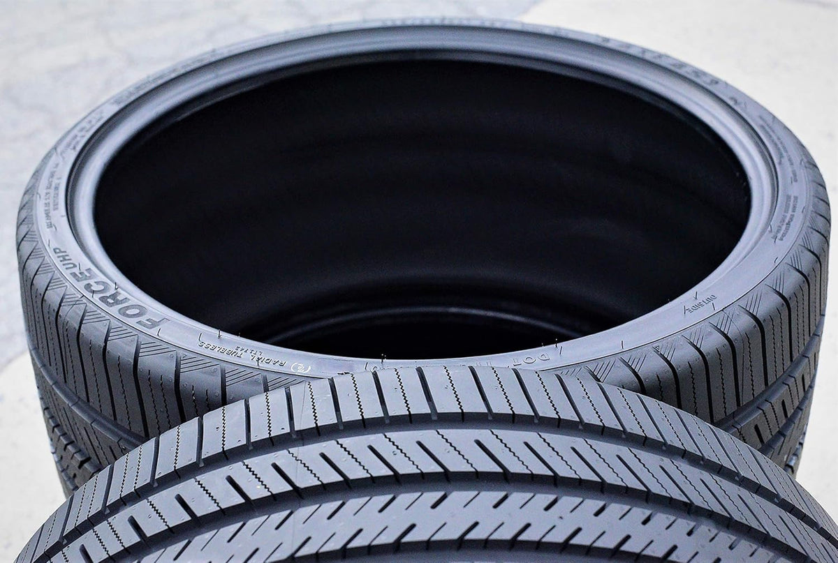 275/25R28 99W XL Ultra-High Performance All Season Tire A69245